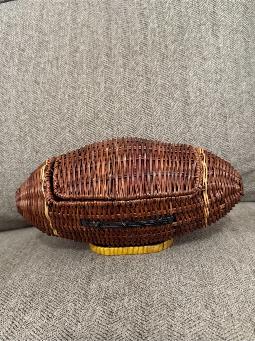 N/A wicker tabletop